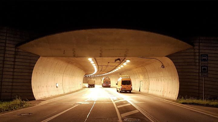 header_tunnel.jpg